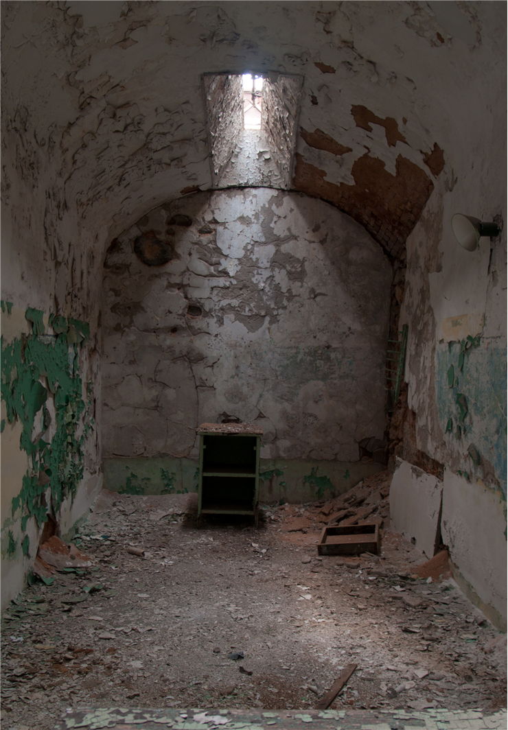 Picture Of A Rotting Prison Cell